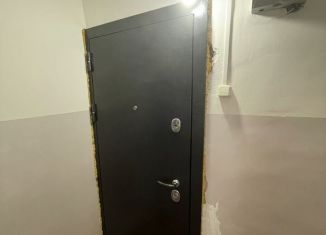 Продаю 2-ком. квартиру, 57 м2, Чечня, улица Усадьба совхоза, 57