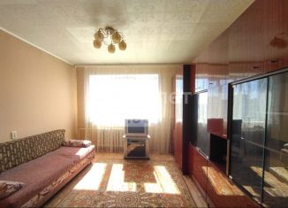 Продаю 2-ком. квартиру, 49.5 м2, Мелеуз, улица Ленина, 152