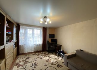 Продаю 2-ком. квартиру, 50 м2, Копейск, Северная улица, 19