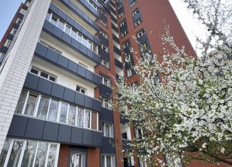 Продажа 3-ком. квартиры, 70 м2, Калининградская область, Московский проспект, 78