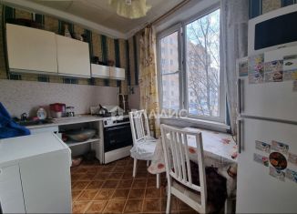 Продаю 1-ком. квартиру, 30.6 м2, Санкт-Петербург, метро Улица Дыбенко, Народная улица, 46