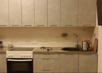 Продаю 3-комнатную квартиру, 72 м2, Москва, Базовская улица, 17, станция Грачёвская