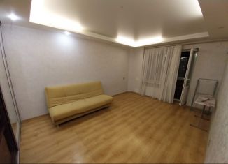 Сдаю однокомнатную квартиру, 36 м2, Обь, улица Чкалова, 44