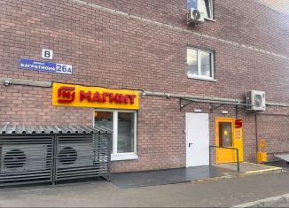 Продажа торговой площади, 176 м2, Смоленск, улица Багратиона, 26А