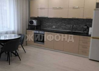 Продаю 3-ком. квартиру, 50 м2, Новосибирск, Заречная улица, 23, метро Речной вокзал