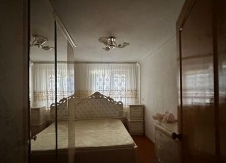 3-комнатная квартира в аренду, 56 м2, Грозный, улица Дьякова, 11/1, 3-й микрорайон