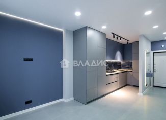 Продается 1-комнатная квартира, 44 м2, Калининградская область, улица Героя России Виталия Мариенко, 2