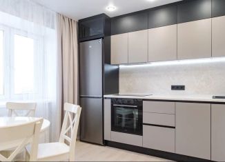 Продаю 2-комнатную квартиру, 75.3 м2, Благовещенск, Октябрьская улица, 111