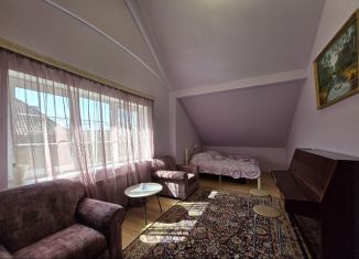 Продается 4-ком. квартира, 81.1 м2, Калининград, проспект Победы, 109