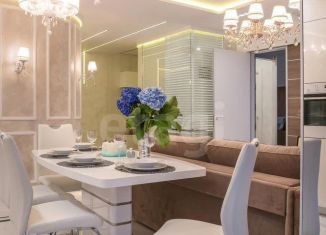 Продам 2-ком. квартиру, 85.4 м2, Владивосток, улица Черняховского, 9, ЖК Молодёжный