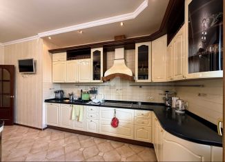 Продаю 4-ком. квартиру, 149 м2, Москва, проспект Будённого, 9, ВАО