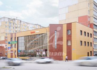 Продаю торговую площадь, 1261 м2, Тула, улица Металлургов, 98А