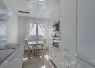 Продается 2-комнатная квартира, 57.9 м2, Москва, станция Белокаменная, Краснобогатырская улица, 7