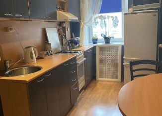 Сдается в аренду 2-комнатная квартира, 52 м2, Мурманск, проспект Ленина