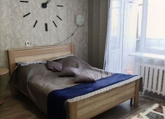 Сдам в аренду однокомнатную квартиру, 33 м2, Стрежевой, 4-й микрорайон, 416