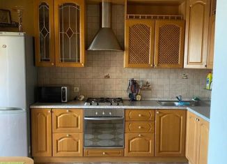 Аренда 2-ком. квартиры, 64 м2, Йошкар-Ола, улица Льва Толстого, 70, микрорайон Оршанский