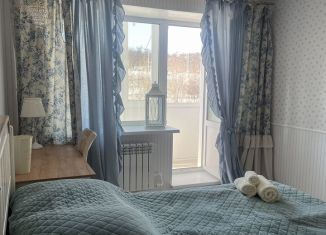 Сдам в аренду 1-ком. квартиру, 30 м2, Магаданская область, проспект Карла Маркса, 44