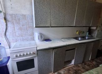 Сдаю в аренду 3-ком. квартиру, 60 м2, Татарстан, Городская улица, 12/19