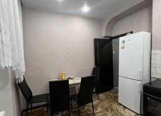 Сдается в аренду двухкомнатная квартира, 57 м2, посёлок городского типа Чульман, Советская улица