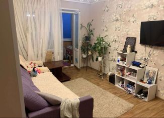 2-комнатная квартира на продажу, 40 м2, Ясногорск, улица Стародомского, 10