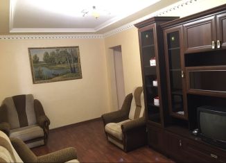 Сдается в аренду 3-комнатная квартира, 62 м2, Нальчик, улица Мальбахова, 26, район Богданка