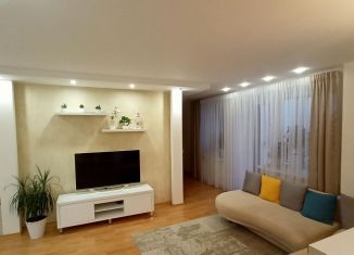 Продажа 4-комнатной квартиры, 101 м2, Елабуга, проспект Мира, 34