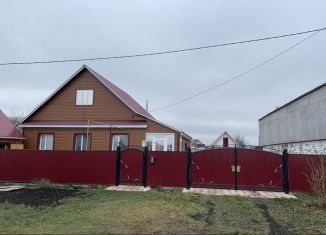 Продаю дом, 136 м2, село Актаныш, улица Химиков