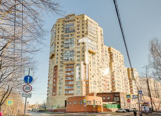 Сдам трехкомнатную квартиру, 95 м2, Москва, улица Металлургов, 62к1, метро Новогиреево