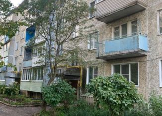 Продажа 4-комнатной квартиры, 59.3 м2, Родники, улица Марии Ульяновой, 5
