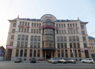 Продается офис, 80 м2, Челябинск, улица Труда, 84