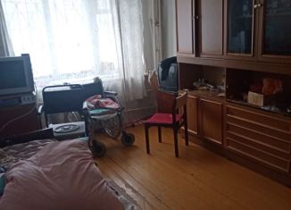 Сдам двухкомнатную квартиру, 50.3 м2, Челябинск, Лазурная улица, 8А, Металлургический район