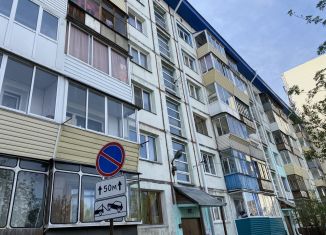 2-комнатная квартира на продажу, 47 м2, Горно-Алтайск, Коммунистический проспект, 88