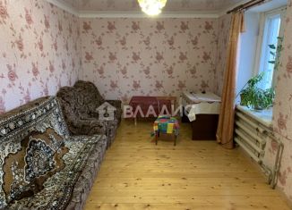 Продается 3-комнатная квартира, 80.1 м2, поселок городского типа Томаровка, Магистральная улица, 92А