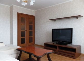 Сдается 3-комнатная квартира, 60 м2, Екатеринбург, улица Радищева, 63, улица Радищева