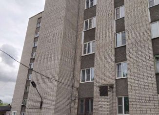 Двухкомнатная квартира на продажу, 34.8 м2, Череповец, Комсомольская улица, 2