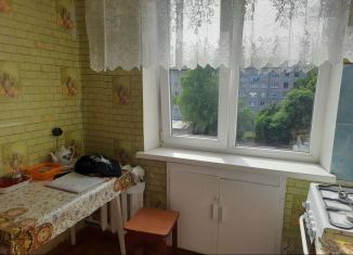 Продам четырехкомнатную квартиру, 44.9 м2, Советск, улица Баумана, 9