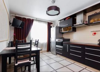 Продажа 2-комнатной квартиры, 60 м2, Санкт-Петербург, проспект Кузнецова, 10к2, ЖК Южный