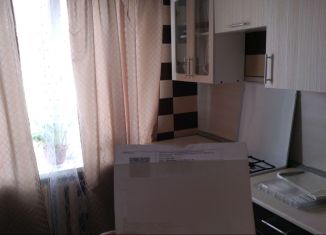 Сдача в аренду 1-комнатной квартиры, 37 м2, Валдай, улица Ломоносова