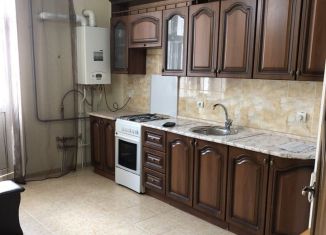 Продаю 2-ком. квартиру, 60 м2, Ставрополь, улица Рогожникова, 1, ЖК Севастопольский