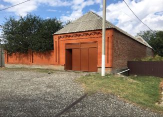 Продам дом, 270 м2, село Толстой-Юрт