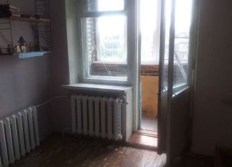 Продам 2-комнатную квартиру, 49 м2, Невьянск, улица Чапаева, 32