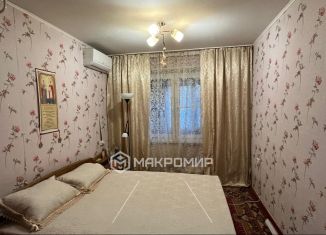 Продаю 2-комнатную квартиру, 52.2 м2, Челябинск, Краснознамённая улица, 44, Калининский район