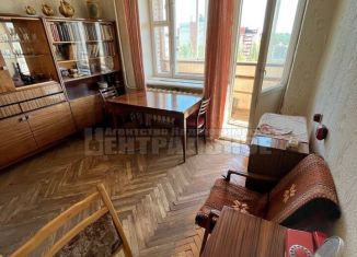 Продажа двухкомнатной квартиры, 52 м2, Смоленск, улица Нормандия-Неман, 26