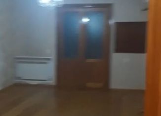 Трехкомнатная квартира в аренду, 89 м2, Махачкала, проспект Расула Гамзатова, 117, Ленинский район
