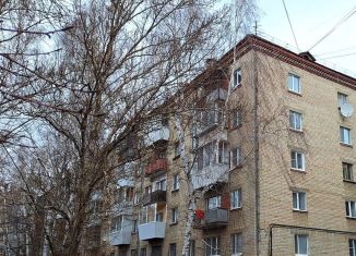 Продам 2-комнатную квартиру, 43 м2, Свердловская область, Комсомольская улица, 4Б