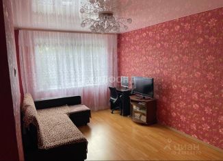 Продаю трехкомнатную квартиру, 59.7 м2, Новосибирская область, Гурьевская улица, 42