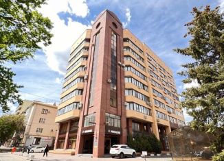 Продается четырехкомнатная квартира, 213.4 м2, Ставрополь, улица Ленина, 235А, микрорайон № 2