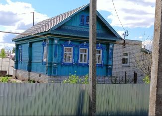 Продаю дом, 56 м2, село Красное, площадь 1 Мая, 39