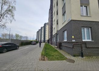 Продам двухкомнатную квартиру, 56 м2, Калининградская область, Новгородская улица, 3Ак5