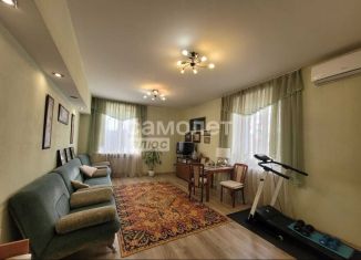 Продается двухкомнатная квартира, 62 м2, Кемеровская область, улица Мичурина, 9